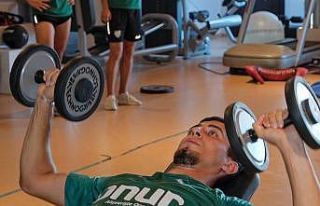 Bursaspor salonda çalıştı