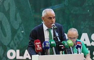 Bursaspor’un yeni başkanı Recep Günay oldu
