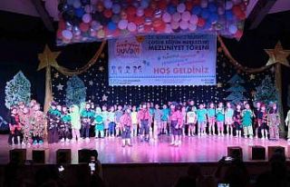 Büyükçekmeceli minikler mezun oldu