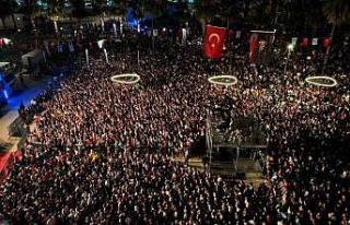 Büyükşehir’den Finike’ye Cumhuriyet Meydanı