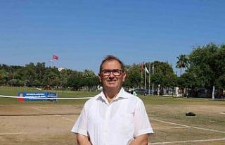 Büyükşehir’den gençlere ayak tenisi sahası