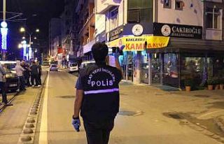 Çalıştığı iş yerinde silahla vuruldu