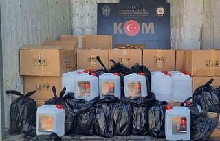 Çanakkale’de bin 69 litre etil alkol ele geçirildi