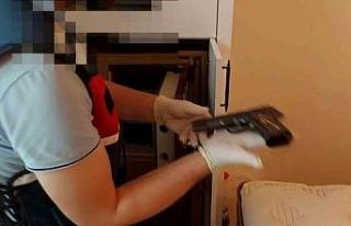 Çelik kasadan 4 tabanca 1865 mermi çıktı