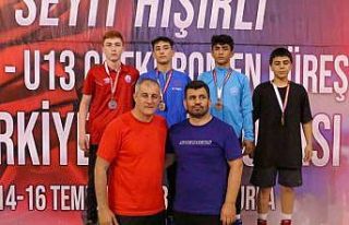 Çerkeşli güreşçi Türkiye ikincisi oldu