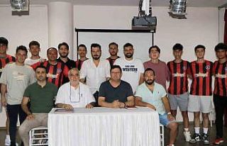 Çiftlikköy Belediyespor’dan iç ve dış transferde...