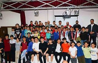 Çiftlikköy Belediyespor’un altyapıda yıldızı...