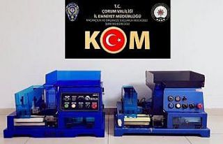 Çorum polisinden kaçak alkol ve sigara operasyonu