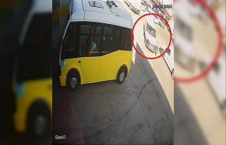 Dalgın sürücü yolun karşısına geçen yayaya...