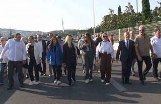 Darbenin 7’nci yılında dev Türk bayrağı 15...