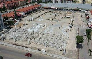 Davraz Çarşamba Kapalı Pazaryerinin uzay çatı...