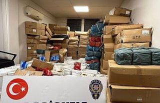 Depo baskınında 5 bin 709 kilo gümrük kaçağı...
