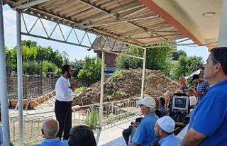 Depremde ağır hasar alan cami sıfırdan yapılıyor