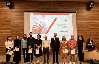 Depremden etkilenen çocuk ve gençler için hazırlanan...