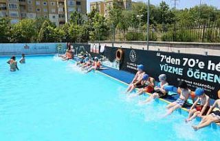 Derince’de yüzme bilmeyen kalmayacak