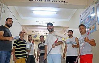 Dersimiz öğretmenlik, konu fedakarlık