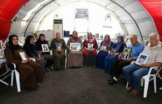 Diyarbakır anneleri çocuklarının yolunu gözlüyor