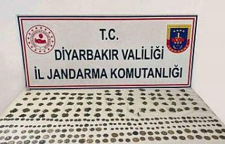 Diyarbakır’da bin 119 tarihi eseri 200 bin dolara...