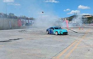 Drift gösterisi adrenalin dolu anlar yaşattı