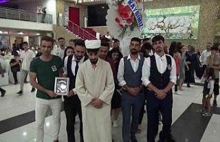 Düğünde damada ’acı kaybımız’ yazılı çelenk...