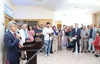 Dumlupınar Üniversitesinde Hamza Üstünkaya Çini...