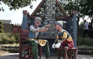 Dünyaca ünlü masal kahramanları bu bahçede buluştu