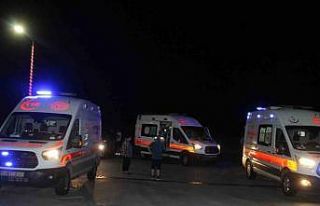 Edirne’de Bulgar ve Türk ailenin olduğu otomobiller...