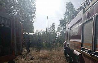 Edremit’te samanlık yangını