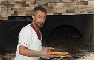’Ekmek’ için deyim yerindeyse ’pişiyorlar’
