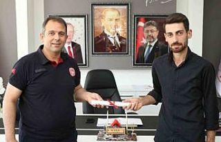 Elazığ’da 4.5 milyon liralık hibe sözleşmeleri...