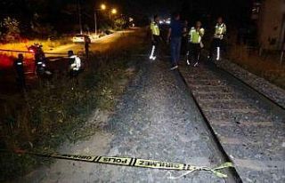 Elazığ’da trenin çarptığı çocuk hayatını...