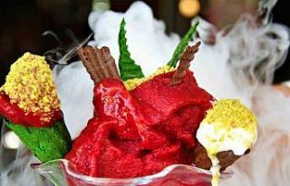 Elazığ’ın patentli lezzeti ‘vişne dondurması’na...