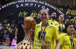 Emma Meesseman 1 yıl daha Fenerbahçe’de
