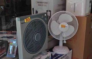 En ekonomik serinleme araçlarından vantilatör yoğun...