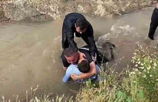 En sulu düğün eğlencesi: Düğün sahiplerini...