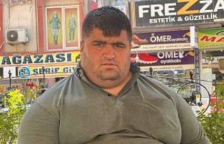 Engelli gencin aşırı kiloları hayatını kabusa...