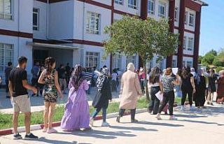 Enkaz kentte KPSS maratonu