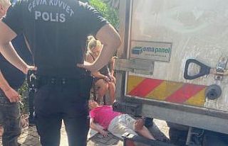 Erdek’te yaya ya araç çarptı, 1 kişi yaralandı