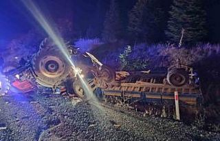 Eskişehir’de yolcu otobüsü ile traktör çarpıştı:...