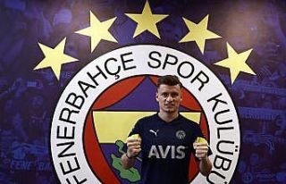 Ezgjan Alioski, Fenerbahçe’ye veda etti