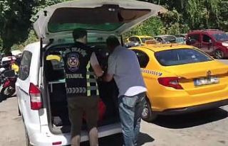 Fazla yolcu olduğu için taksimetre açmayıp ekstra...