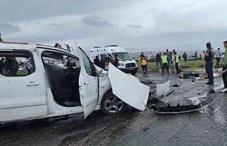 Feci kazada ölü sayısı yükseldi, baba ve iki...