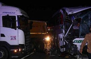 Feci kazada yaralanmıştı, hastanede hayatını...