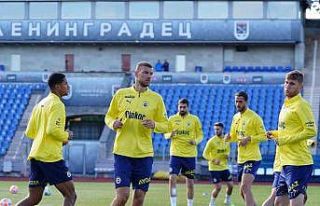 Fenerbahçe yeni sezon hazırlıklarına devam etti