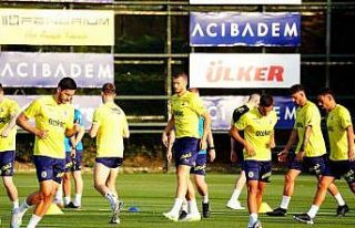 Fenerbahçe, Zimbru maçı hazırlıklarını tamamladı