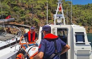 Fethiye’de Sahil Güvenlikten iki ayrı tıbbi tahliye...