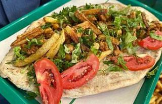 Gaziantep’in enfes sokak lezzeti: Nohut dürümü