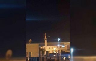 Gaziantep’te havada görülen cisimler merak uyandırıyor