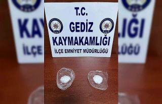 Gediz’e uyuşturucu getiren 2 şahıs yakalandı