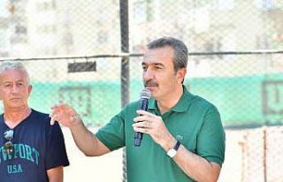 Genç tenisçiler sertifikalarını aldı